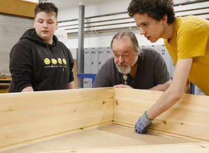 Carpentry Students Create Bug Hotel for RHS Cancer-Awareness Garden